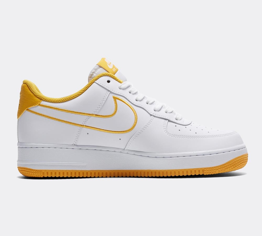 Nike Air Force 1 Low Trainer - White / Yellow