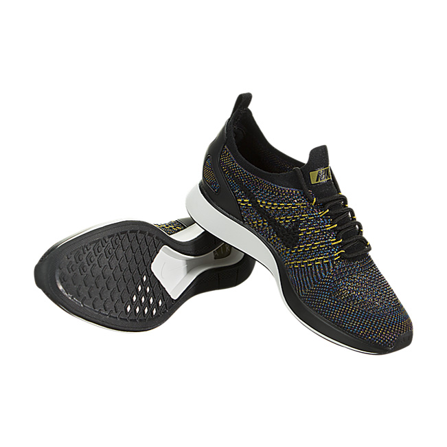 Nike Women Air Zoom Mariah Flyknit Racer - Black / Summit White