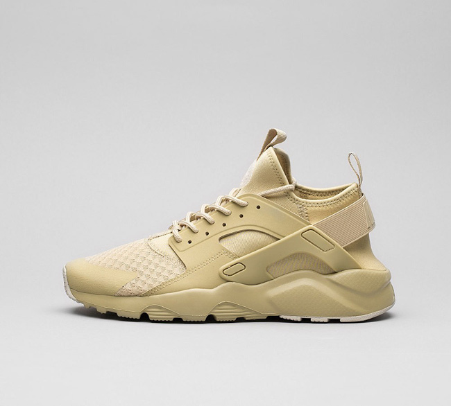 Nike Air Huarache Run Ultra Trainer | Mushroom