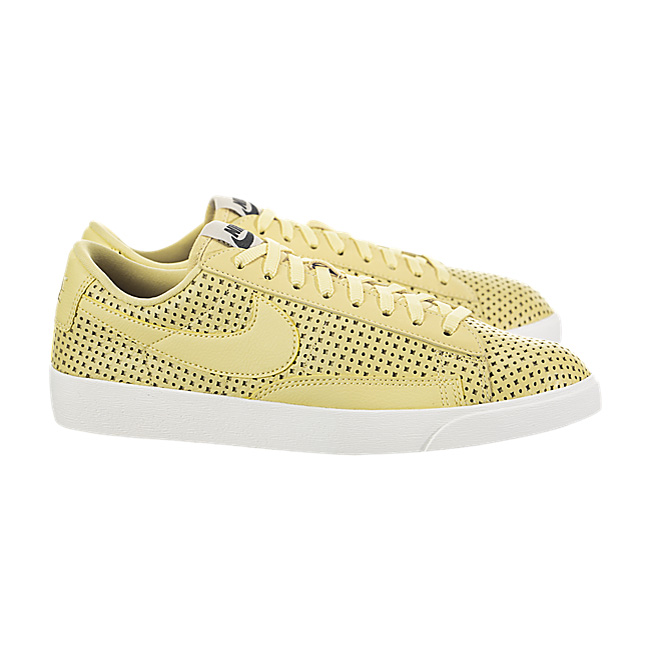 Nike Women Blazer Low SE - Lemon Wash / Sail- Red Sepia