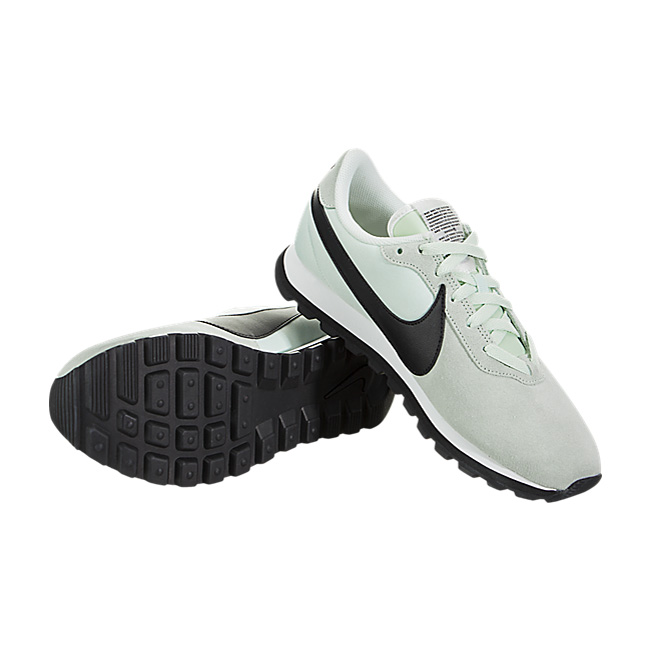 Nike Women Pre-Love O.X. - Fiberglass / Black-Summit White