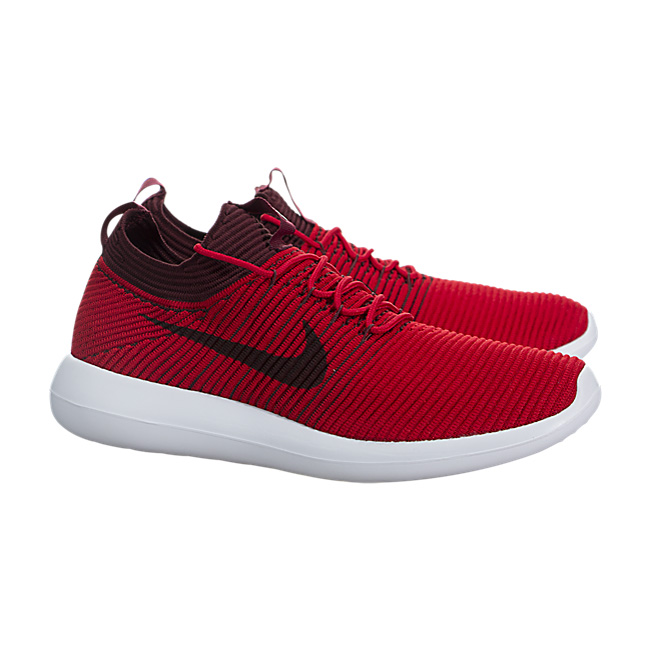 Nike Roshe Two Flyknit V2 - University Red / Dark Team Red