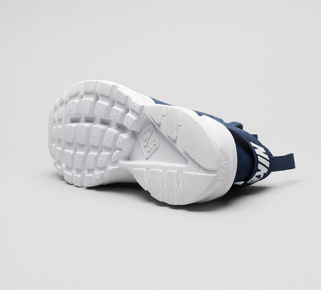 Nike Air Huarache Run Ultra Trainer | Navy / White