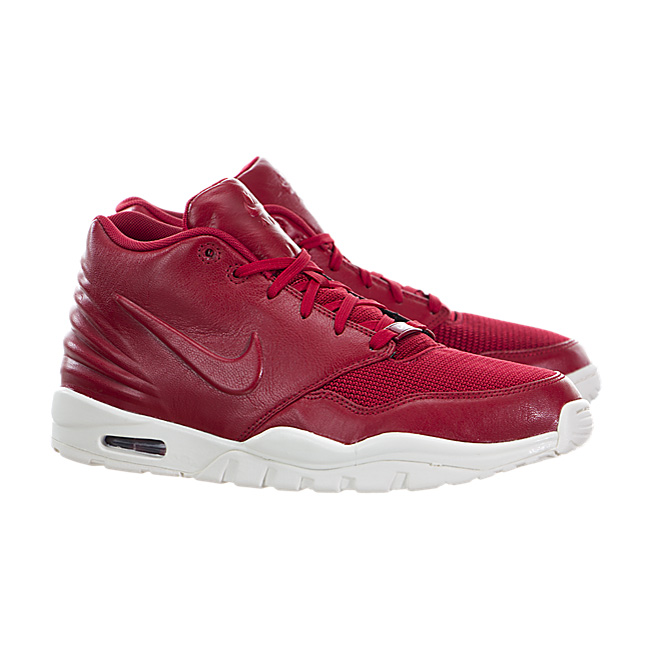 Nike Air Entertrainer - Gym Red / Sail-Gym Red