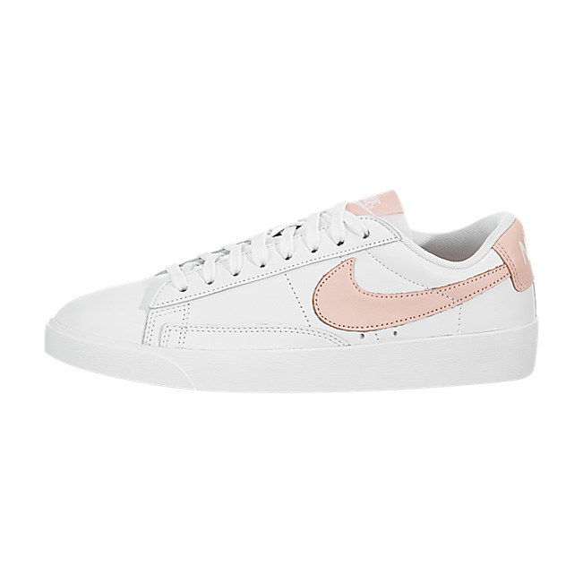 Nike Women Blazer Low LE - White / Storm Pink