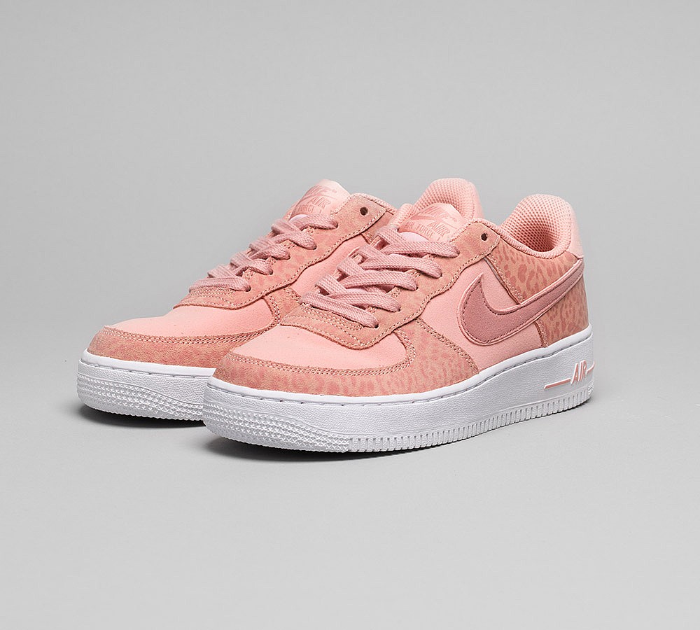 Nike Junior Air Force 1 LV8 Trainer - Coral / Rust Pink / White