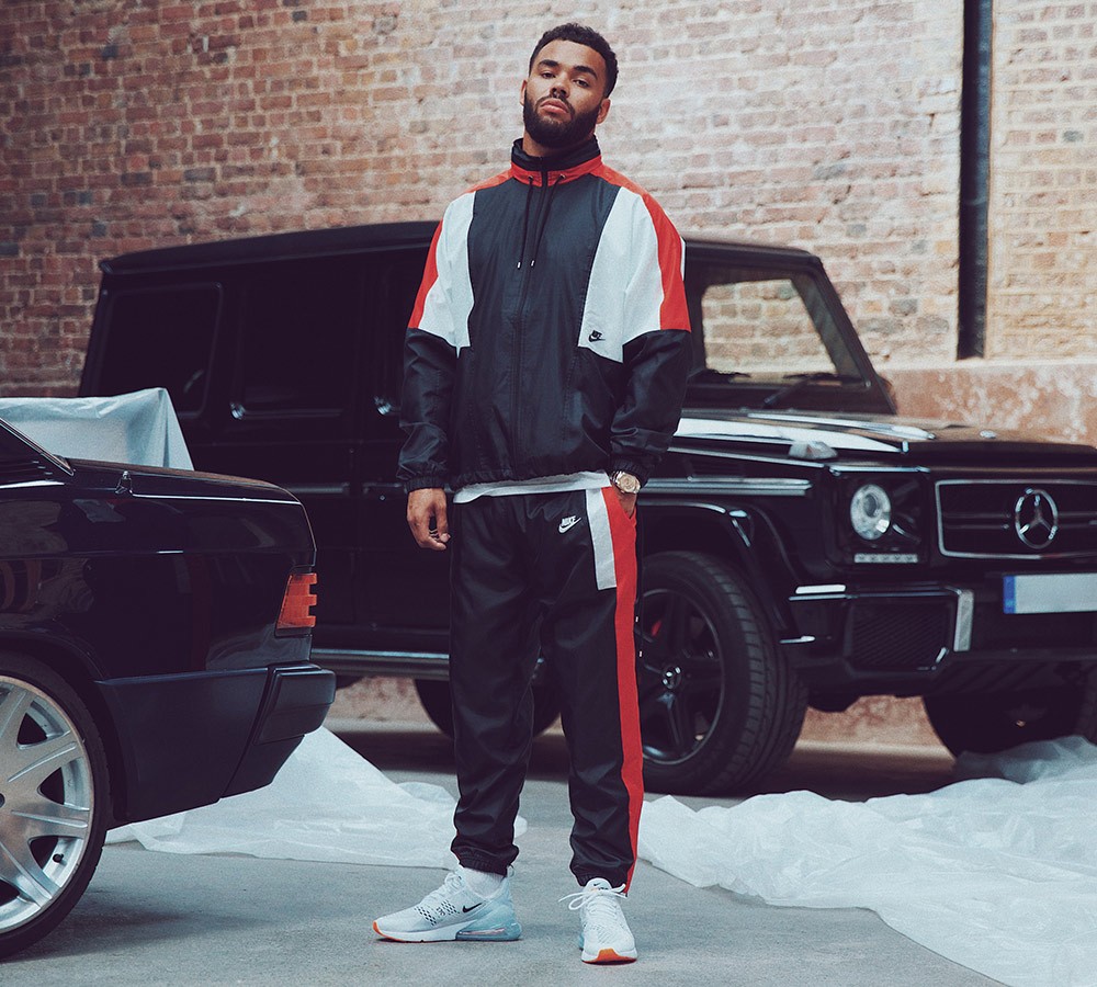 Nike Air Max 270 'JDI' Trainer - White / Black / Total Orange