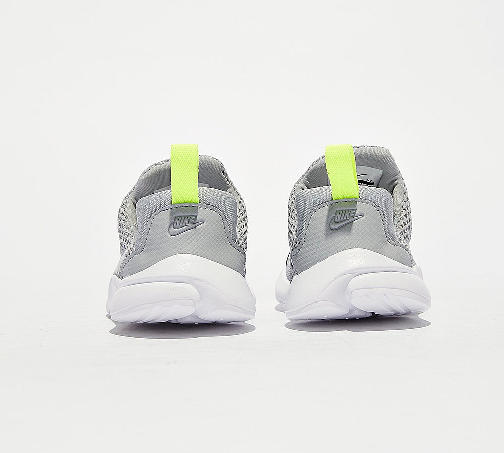 Nike Nursery Presto Fly Trainer | Wolf Grey / White