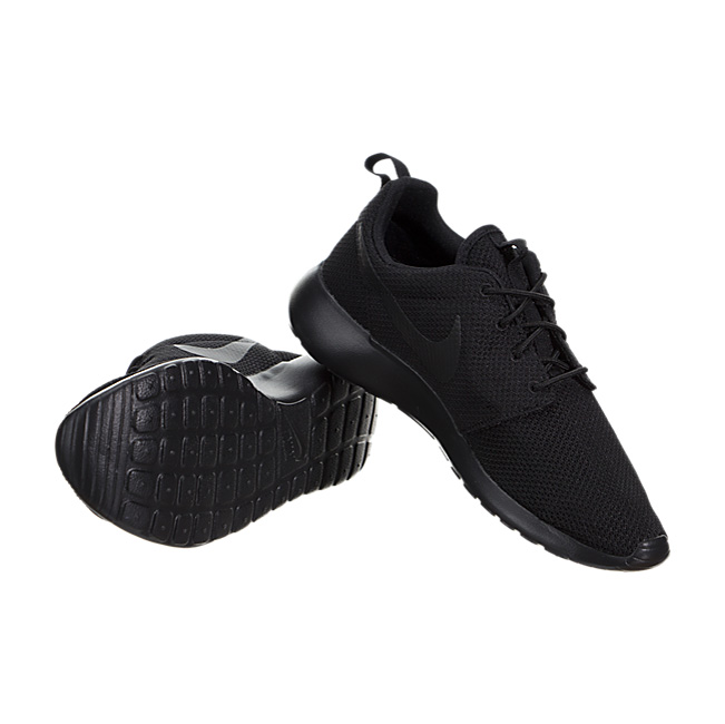 Nike Roshe One - Black / Black