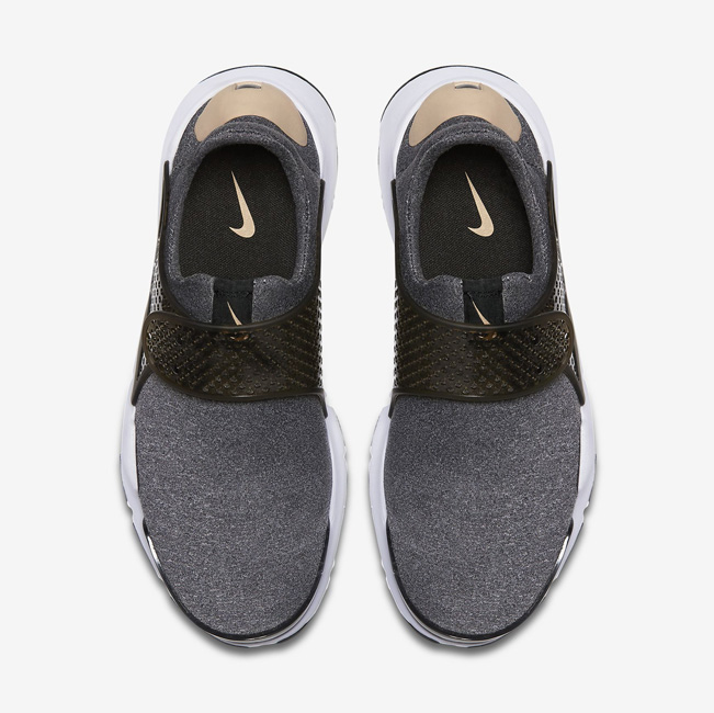 Nike Sock Dart Nike Sock Dart SE Black/Black/White/Vachetta Tan