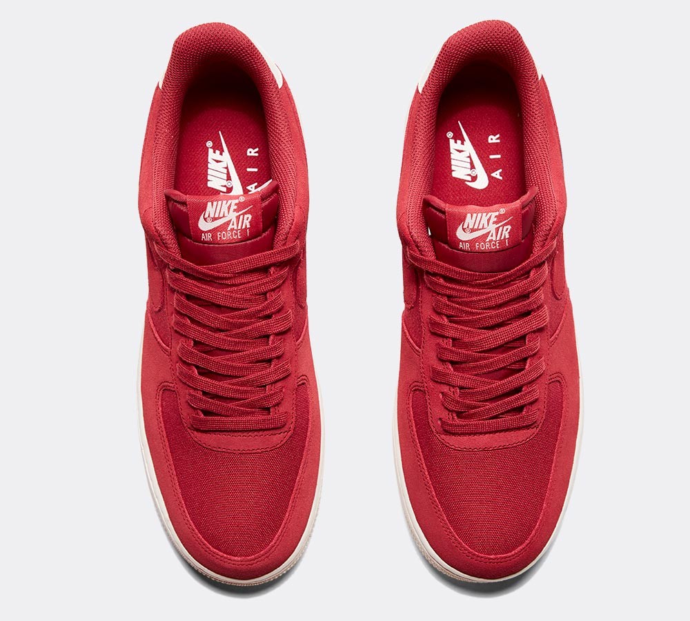 Nike Air Force 1 Trainer - Red / Red / Sail
