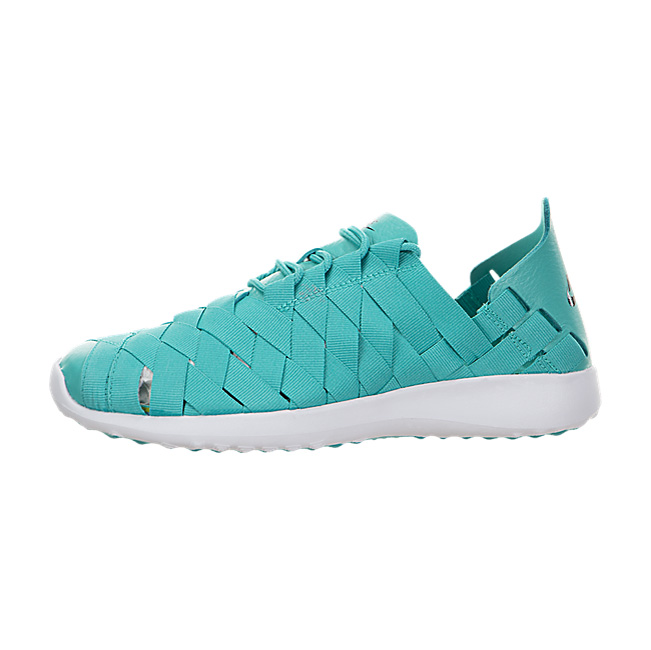 Nike Women Juvenate Woven - Clear Jade / Black-White