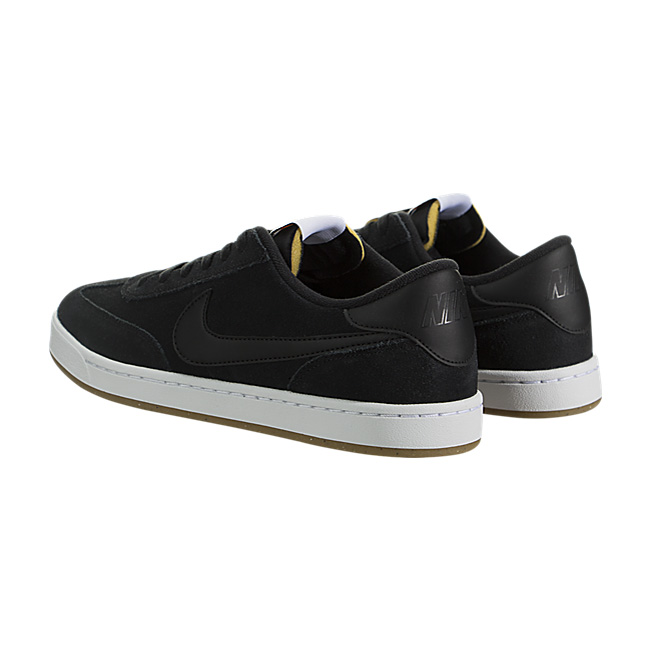 Nike SB FC Classic - Black / Black-White-Vivid Orange