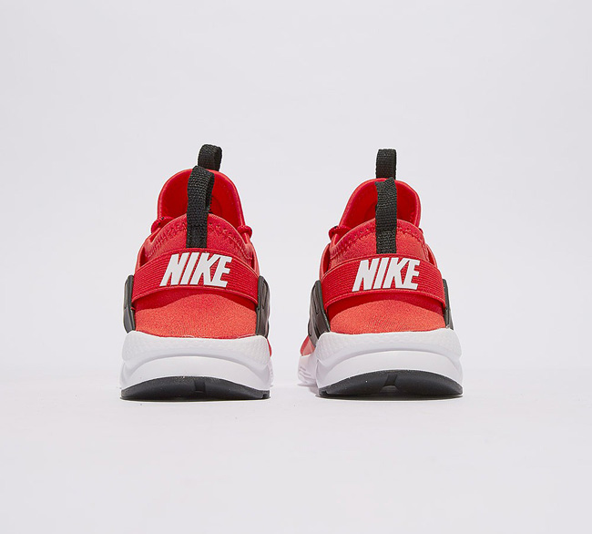 Nike Infant Huarache Run Ultra Trainer | Habanero Red / White / Black