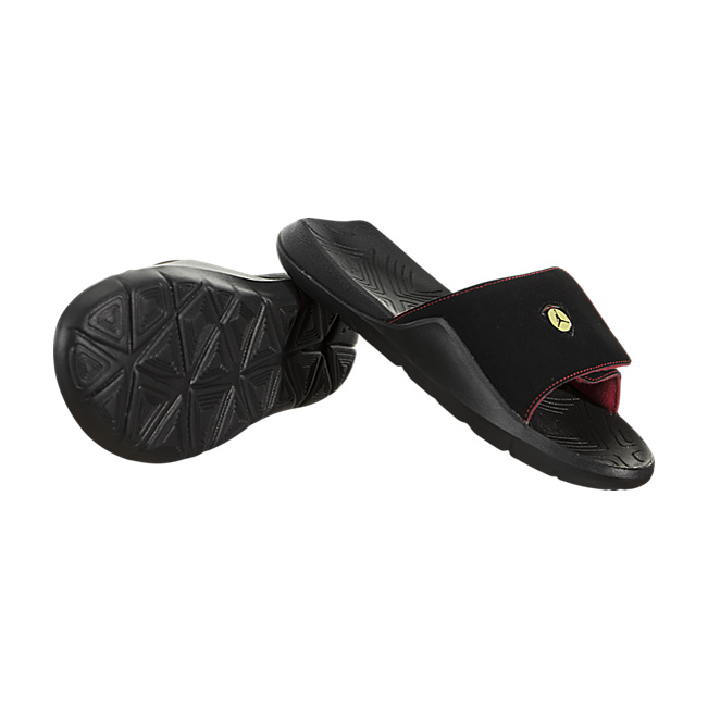 Air Jordan Hydro 7 - Black / Varsity Red