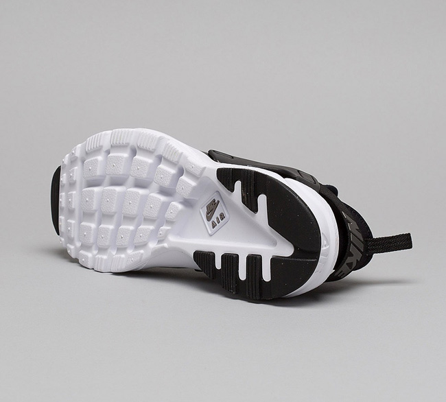 Nike Junior Air Huarache Run Ultra Trainer | Black / Pewter