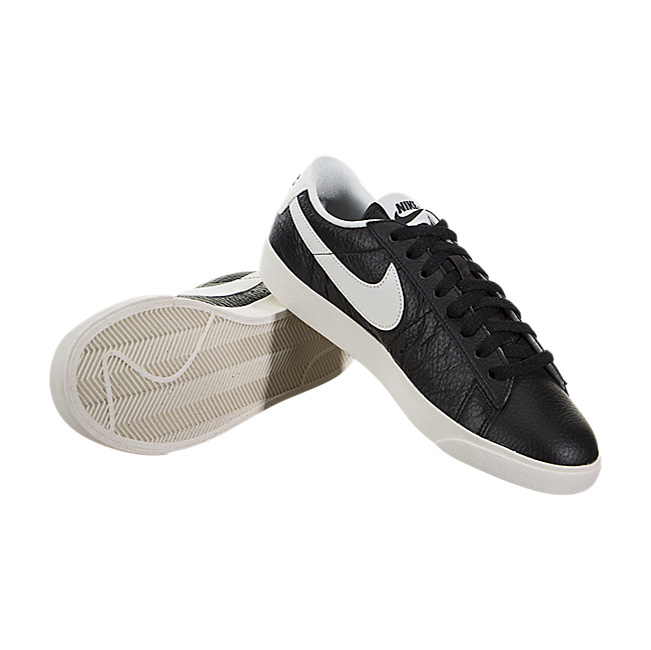 Nike Women Blazer Low - Black / Ivory-White-Sail