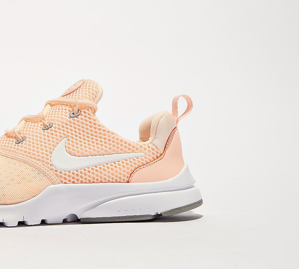 Nike Infant Presto Fly Trainer | Crimson Tint / White