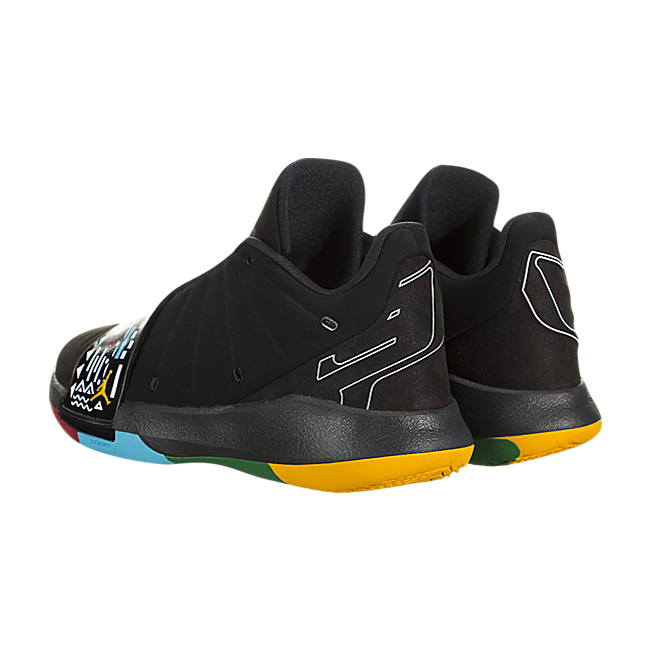 Air Jordan CP3.XI - Black / University Gold-White