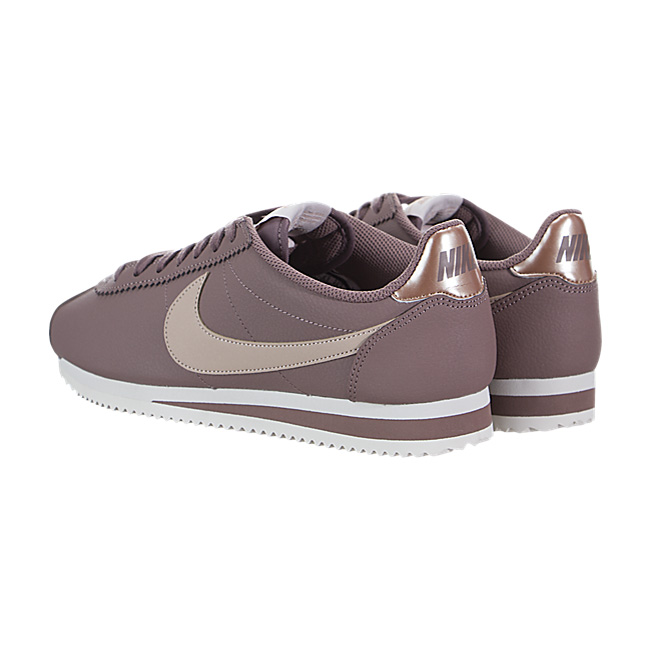 Nike Women Classic Cortez Leather - Smokey Mauve / Partical Beige