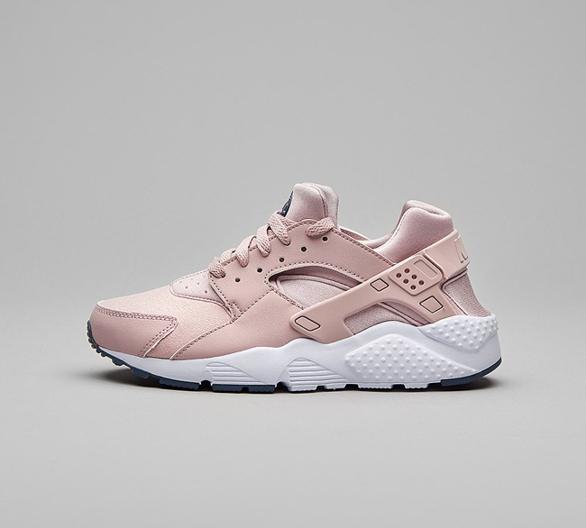 Nike Junior Huarache Run GS Trainer | Particle Rose / Particle Rose