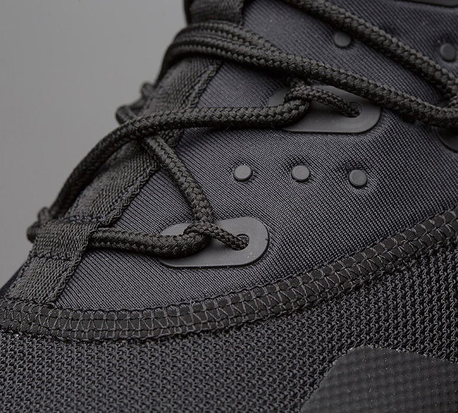 Nike Air Huarache Drift Trainer | Black / Black