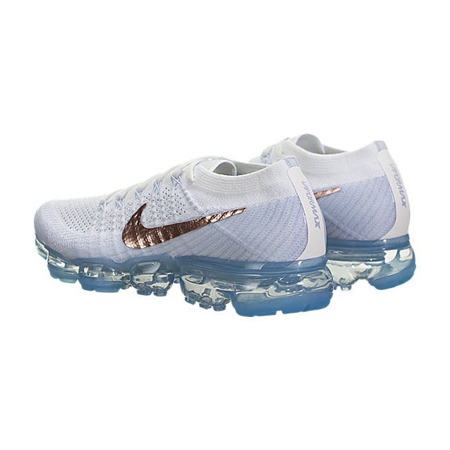 Nike Women Air VaporMax Flyknit - Summit White / Metallic Red Bronze