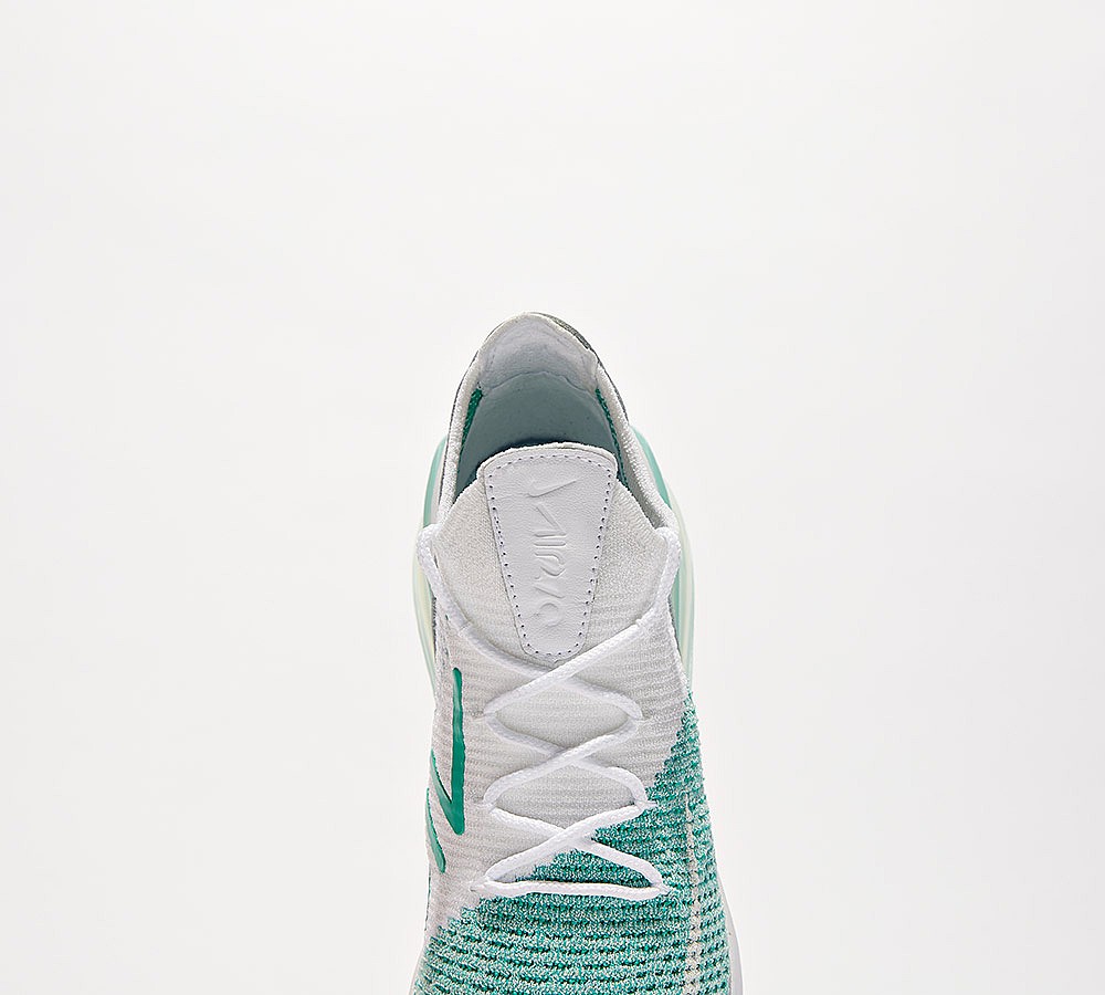 Nike Womens Air Max 270 Flyknit Trainer - Igloo / White / Igloo