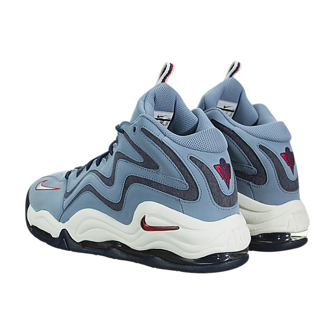 Nike Air Pippen - Work Blue / University Red