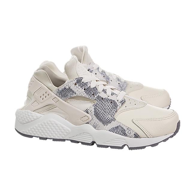Nike Women Air Huarache Run Premium - Phantom / Summit White-Phantom