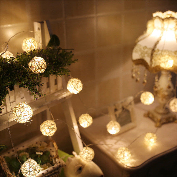 Decorative Stylish Ball LED Lights 5 Meters 16 Feet 20 Lights