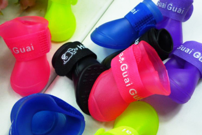 Water Repellent Rubber Dog Shoes Booties With Grip
