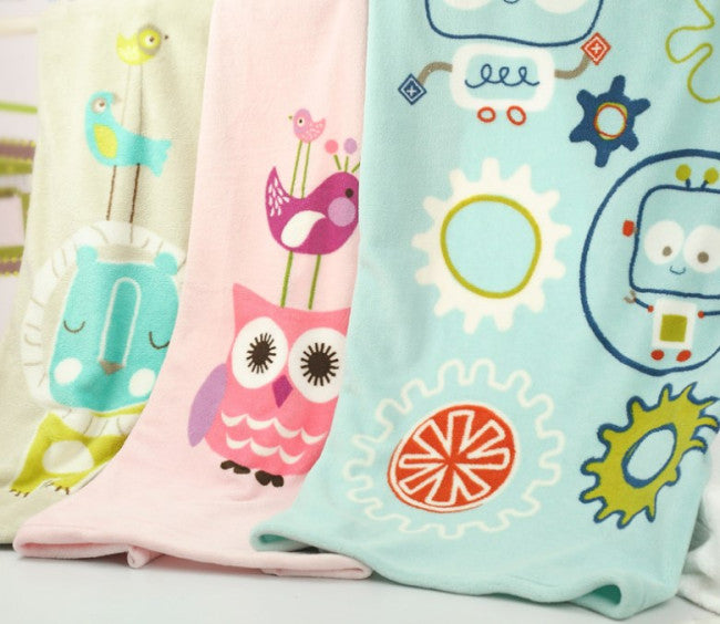 Living Textiles Lolli Living Baby Bot Boa Bassinet Cradle Blanket - Lion