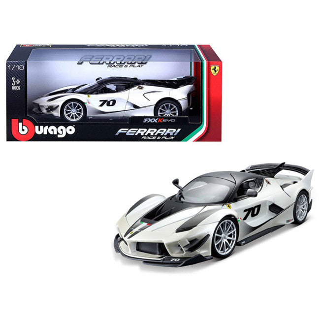 Ferrari FXX-K Evo #70 White 1/18 Diecast Model Car Bburago