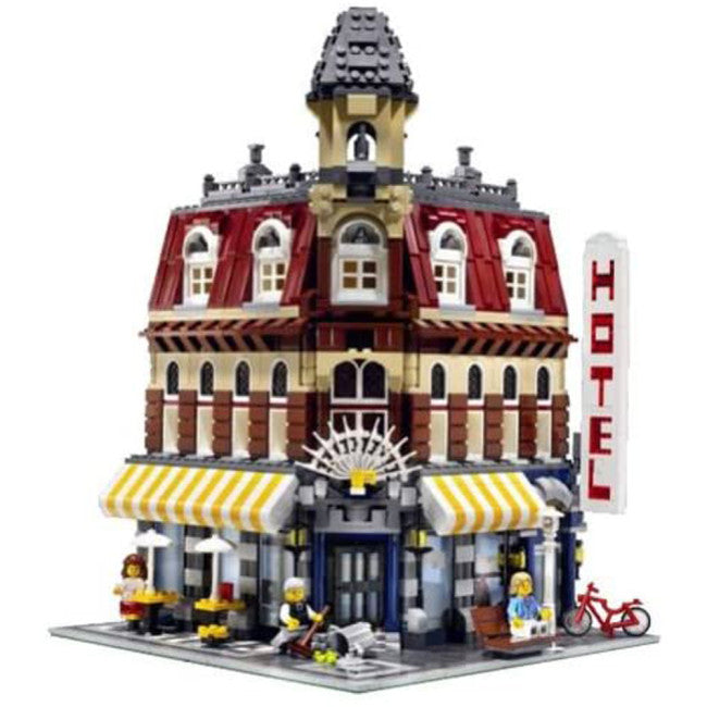 Make and Create Cafe Corner 10182 Brick Building Kit