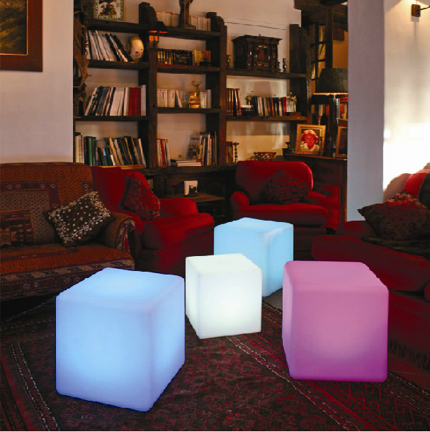 30 cm 12” Outdoor LED Cordless Cube Chair Color Changing Light