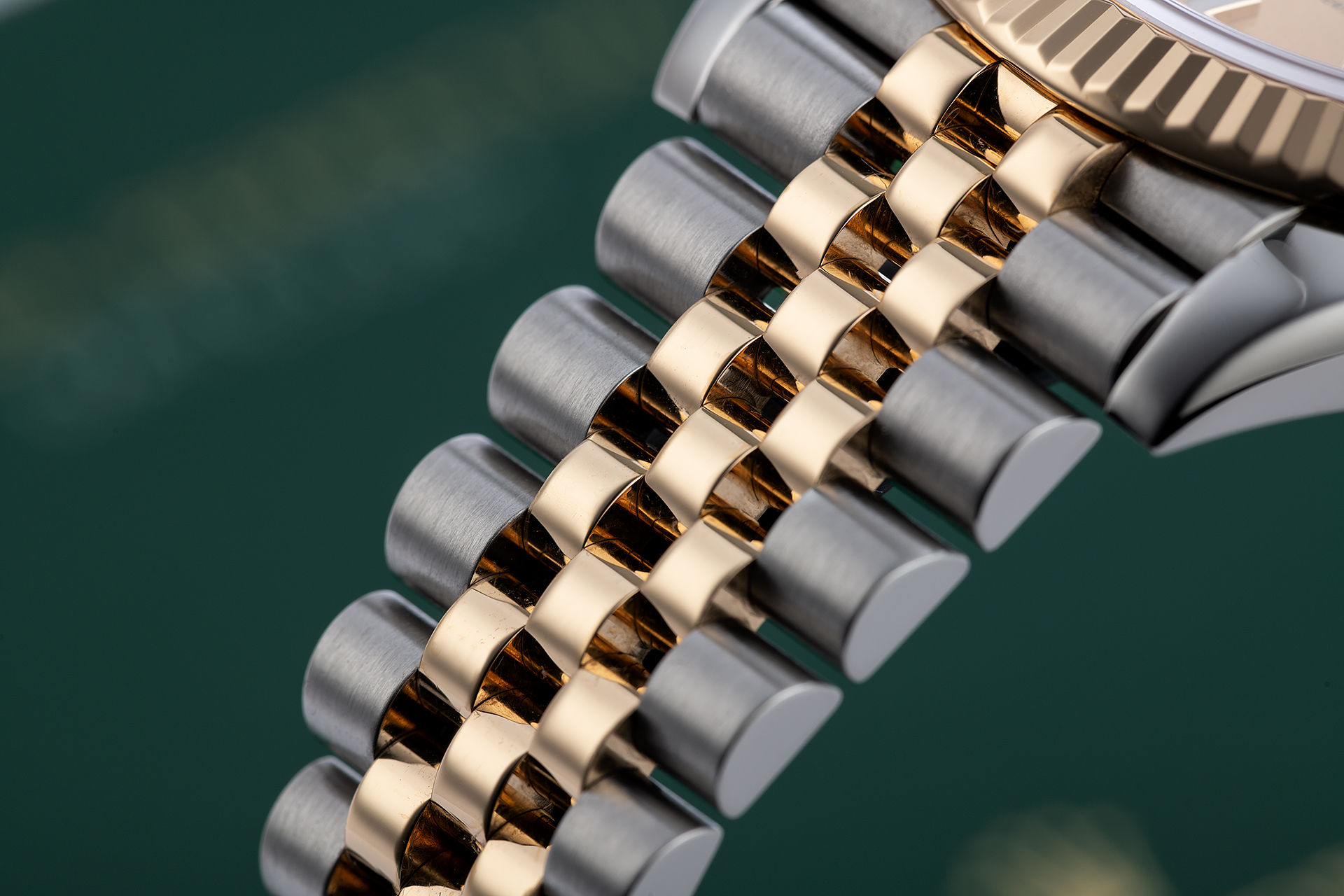 rol€x Oyster Perpetual Datejust 41 Watch 126333-0010