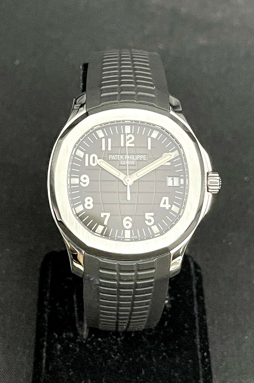 PAT€K PHIL!PPE Aquanaut Aquanaut 5167A-001 / Unworn / Complete Box & Papers