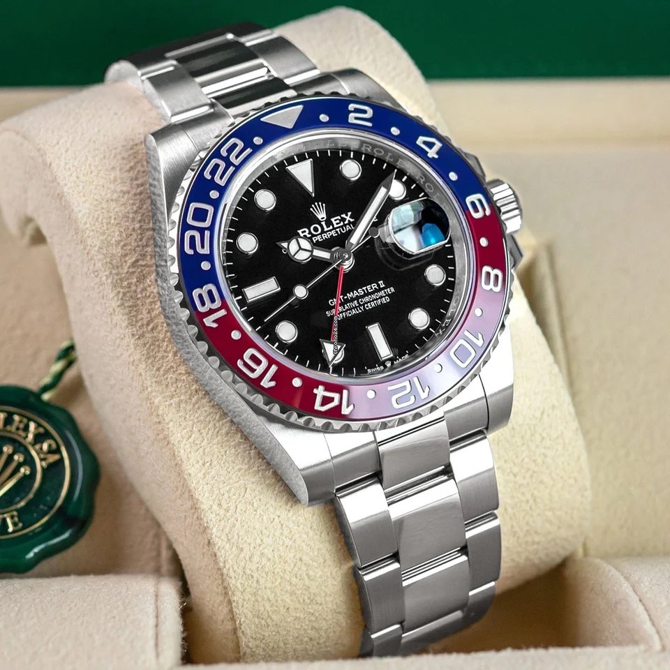 rol€x GMT-Master II 'Pepsi' 126710BLRO