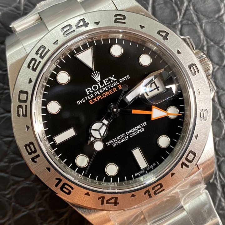 Explorer II Multiple dial options 42mm