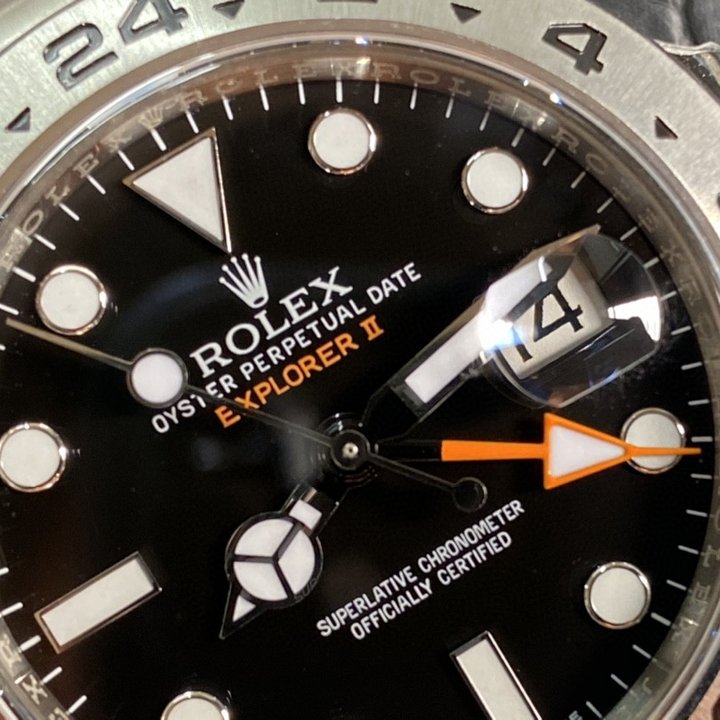 Explorer II Multiple dial options 42mm