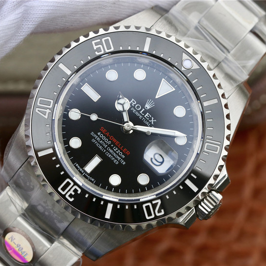 Sea Dweller Silver Black Dial 43mm