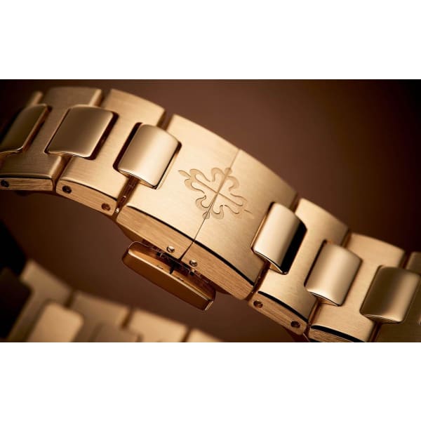 PAT€K PHIL!PPE Nautilus Rose Gold 7118-1R-010 with Golden Brown Opaline dial