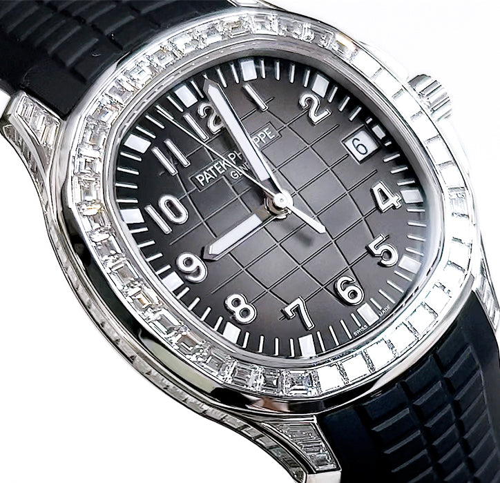 PAT€K PHIL!PPE Aquanaut Diamond Bezel 5167/300G-010