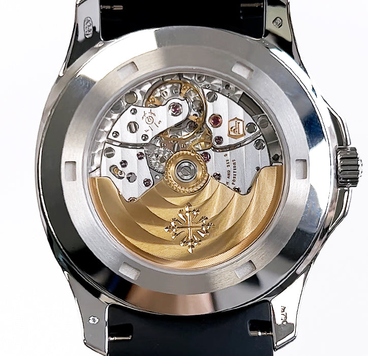 PAT€K PHIL!PPE Aquanaut Diamond Bezel 5167/300G-010