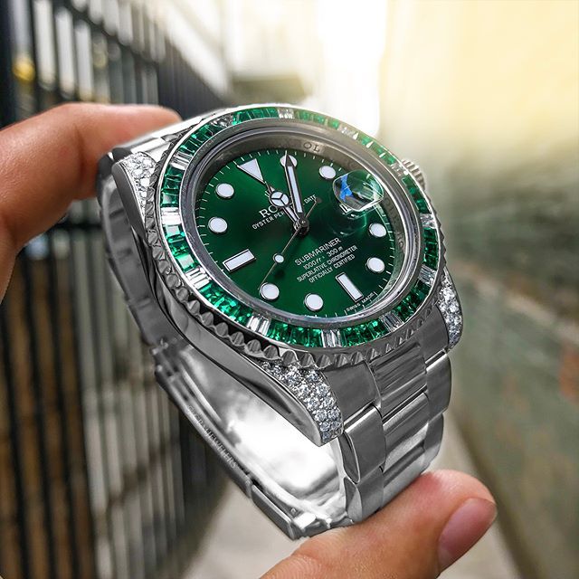 rol€x Submariner 116610lv Green Dial – CUSTOM DIAMOND SET & BEZEL