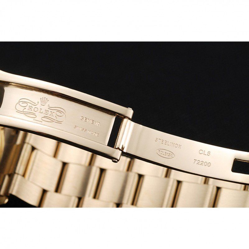 rol€x Cosmograph Daytona Green Dial Rose Gold Case And Bracelet 1454244