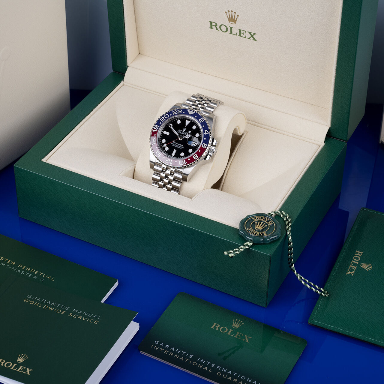 rol€x GMT-Master II 'Pepsi' 126710BLRO