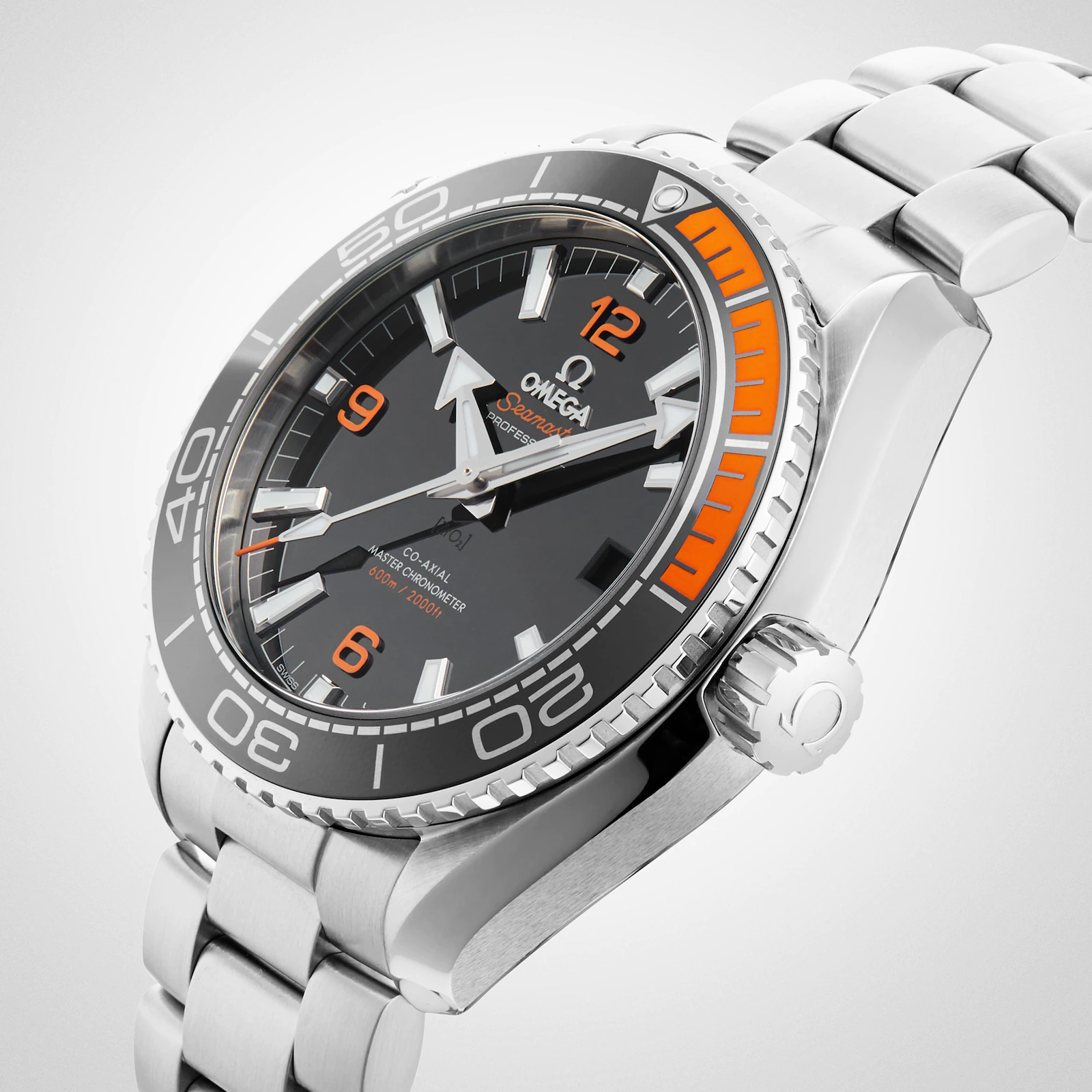 Seamaster Planet Ocean 600M Mens 43.5mm Automatic Co-Axial Divers Watch 215.30.44.21.01.002