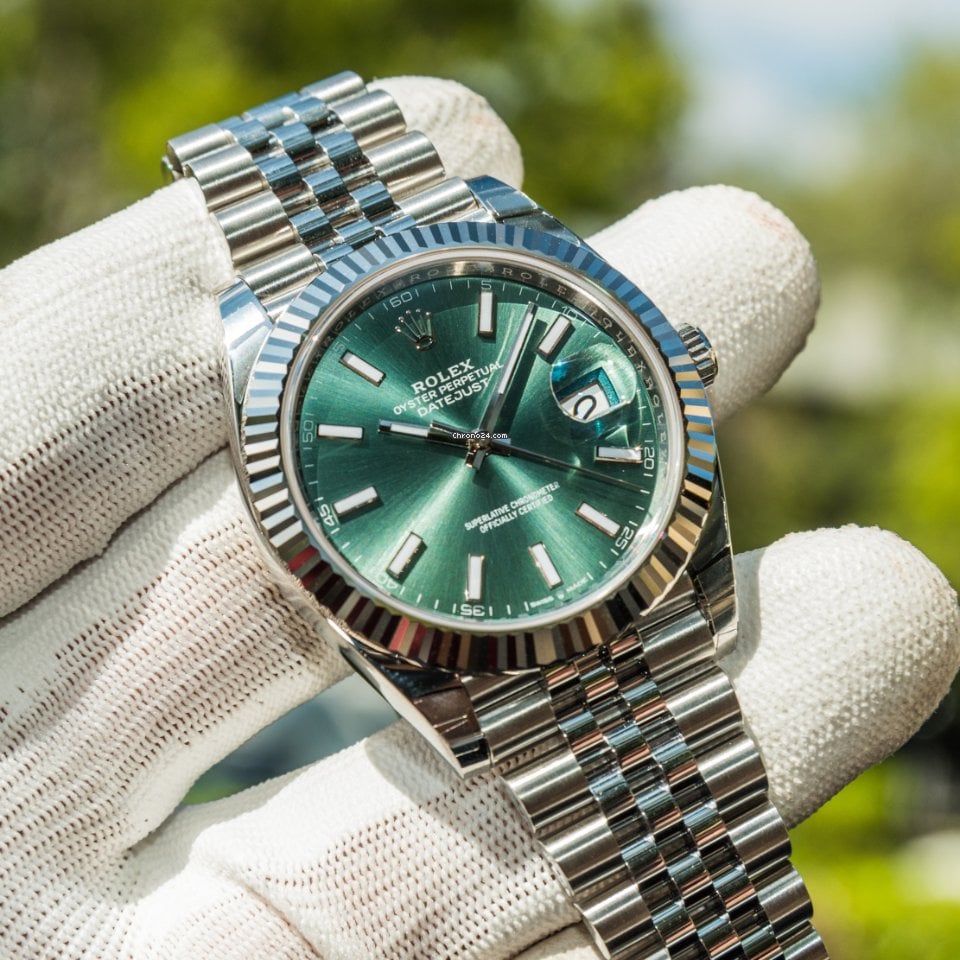 rol€x Datejust 41'Mint Green' 126334 Steel & White Gold